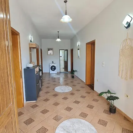 Vibevillaairbnb Willa *